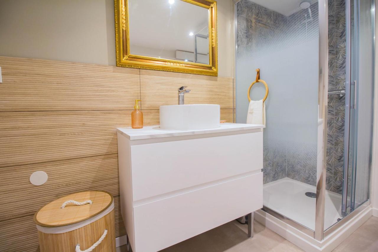 Elegante Escale A Orly Apartment ภายนอก รูปภาพ