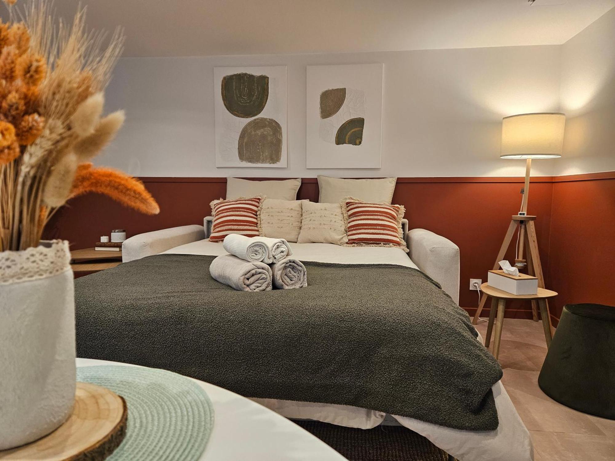 Elegante Escale A Orly Apartment ภายนอก รูปภาพ